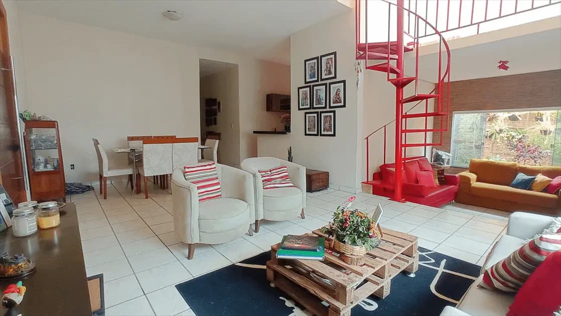 Casa de 4 quartos no Setor Gentil Meireles, Goiânia — foto 1 de 33