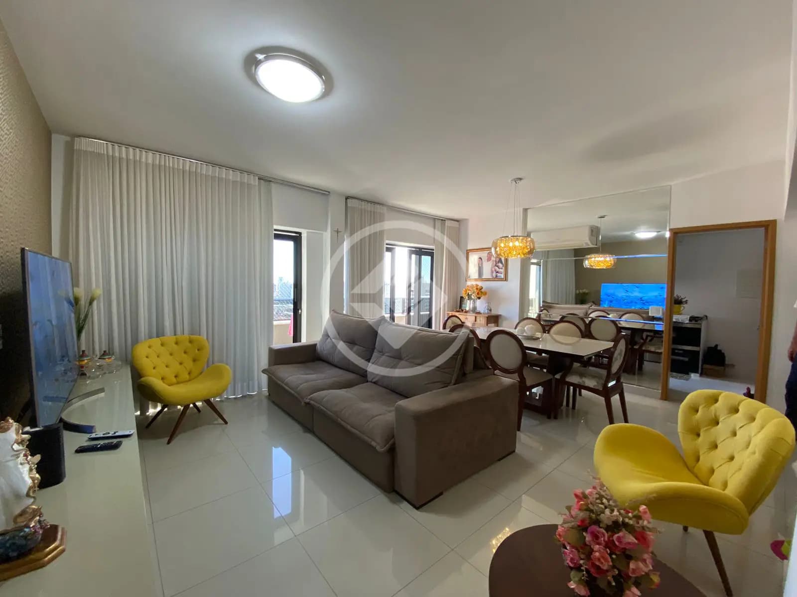 Apartamento de 3 quartos no Jardim Goiás, Goiânia — foto 1 de 17