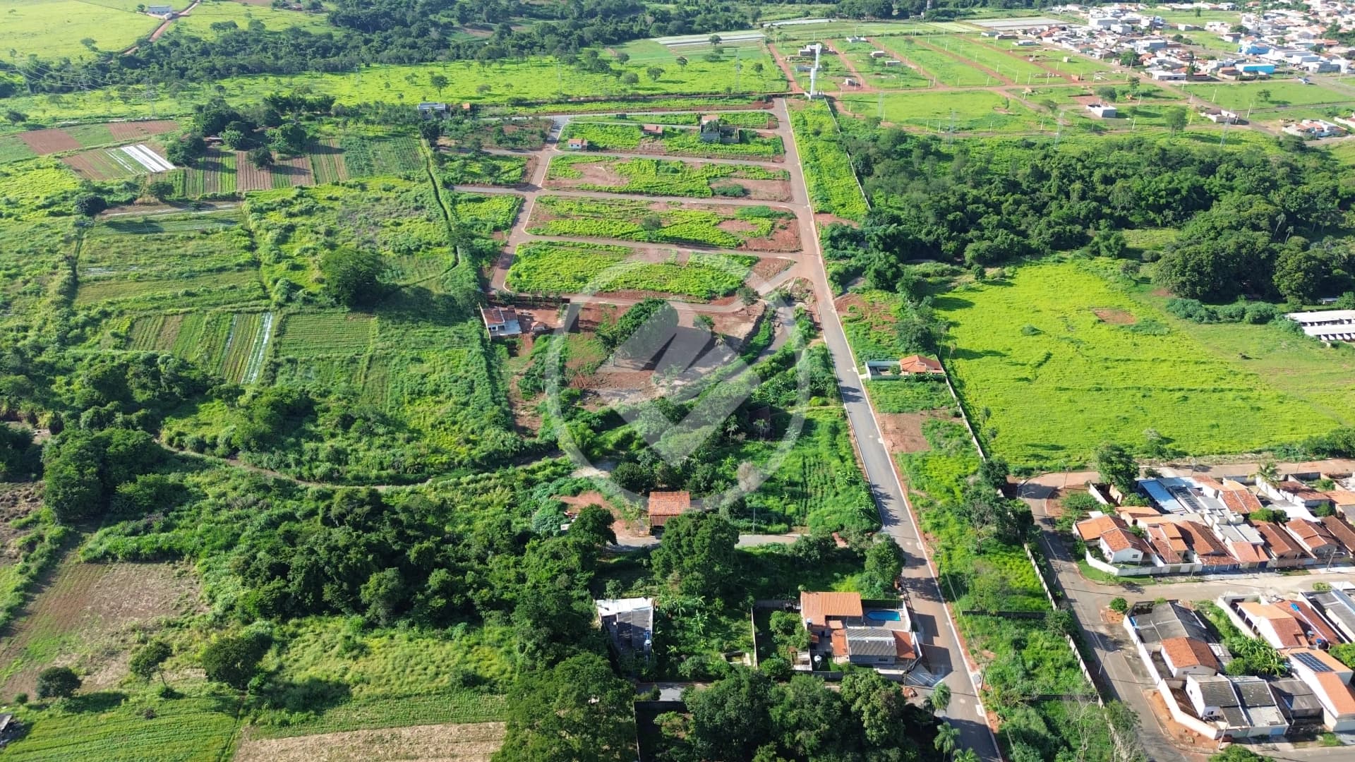 Terreno em condomínio no Lorena Park, Goiânia — foto 1 de 3
