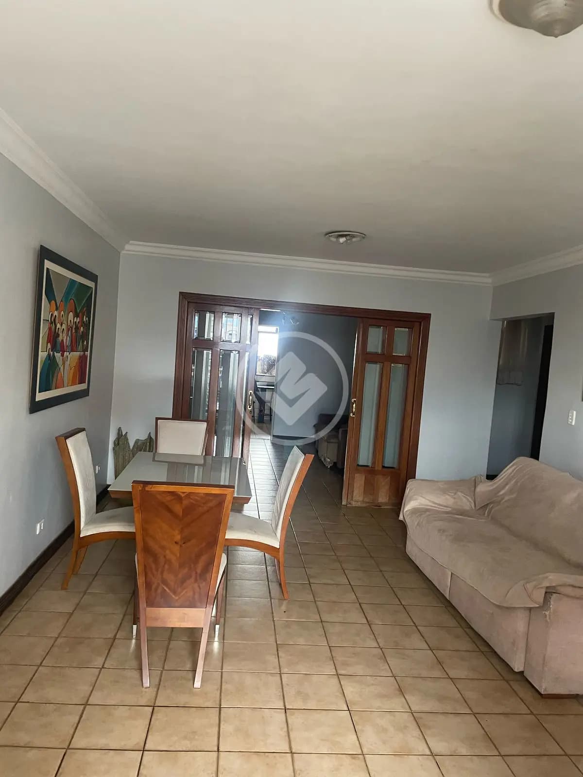 Sala comercial de 3 quartos no Setor Sul, Goiânia — foto 1 de 9