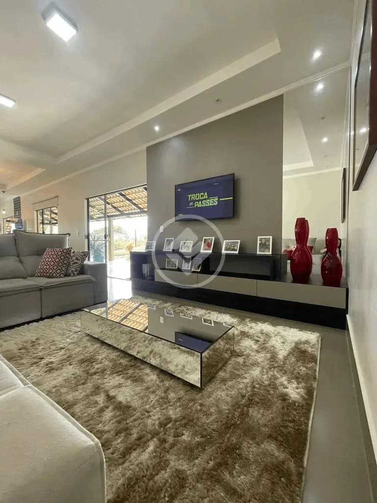 Casa em condomínio de 4 quartos no Zona Rural, Bela Vista de Goiás — foto 1 de 27