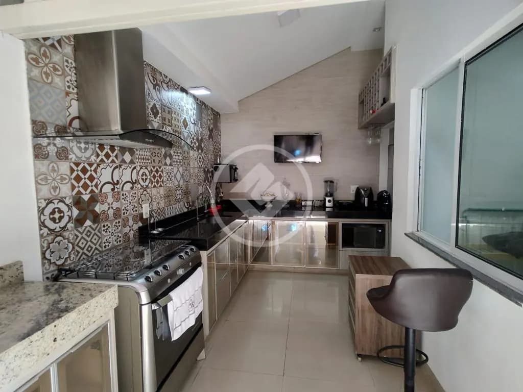 Sobrado de 3 quartos no Vila São Luiz, Goiânia — foto 1 de 25