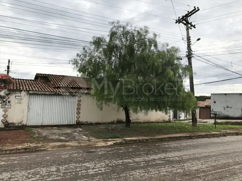 Casa de 3 quartos no Itapoã, Aparecida de Goiânia — foto 1 de 23