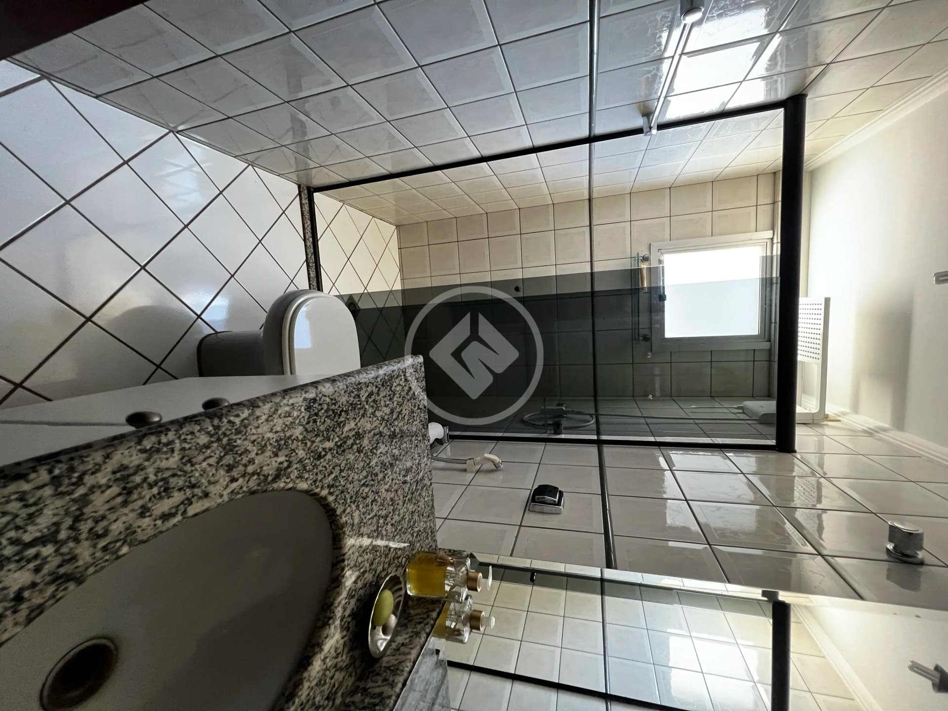 Apartamento de 4 quartos no Setor Bueno, Goiânia — foto 1 de 24