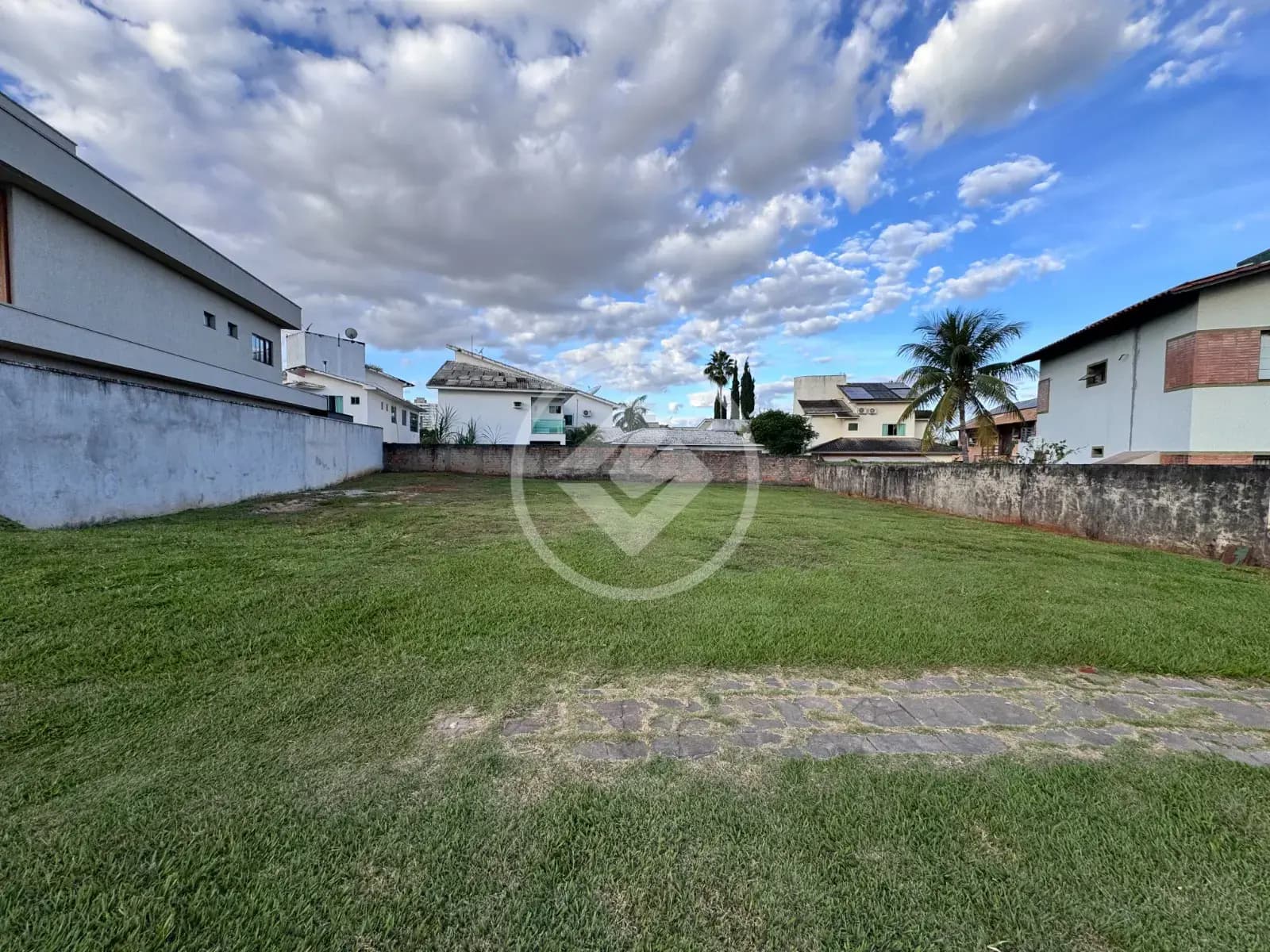Terreno em condomínio no Residencial Granville, Goiânia — foto 1 de 11