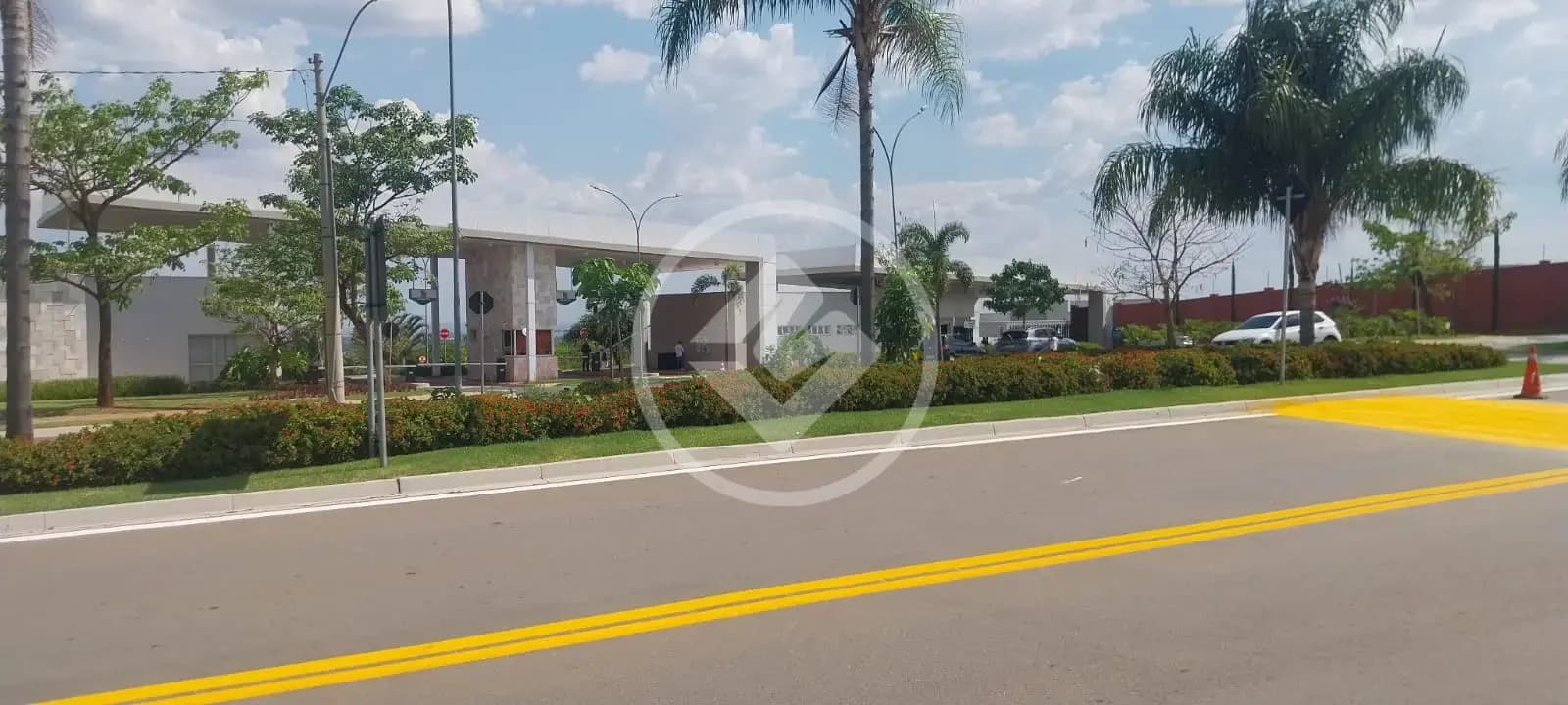 Terreno em condomínio no Jardins Nápoles, Senador Canedo — foto 1 de 14