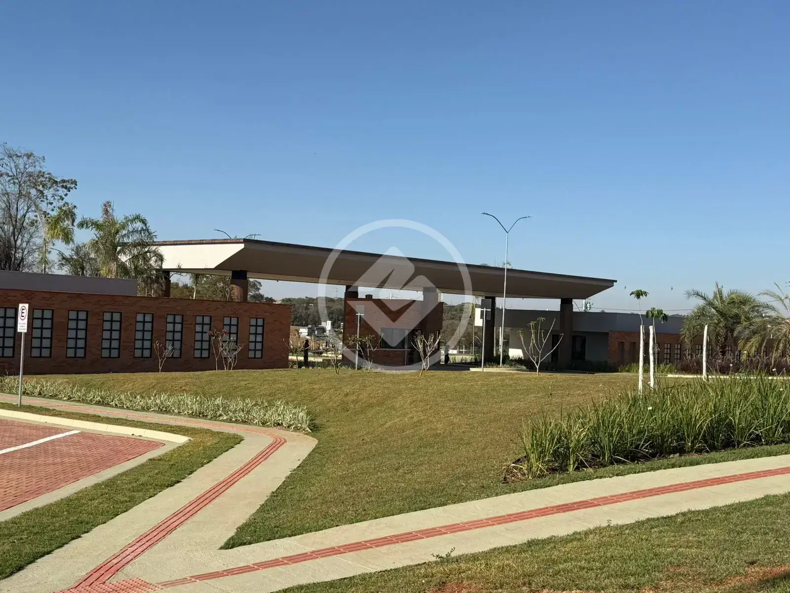 Terreno em condomínio no Jardins Amsterdã, Goiânia — foto 1 de 17